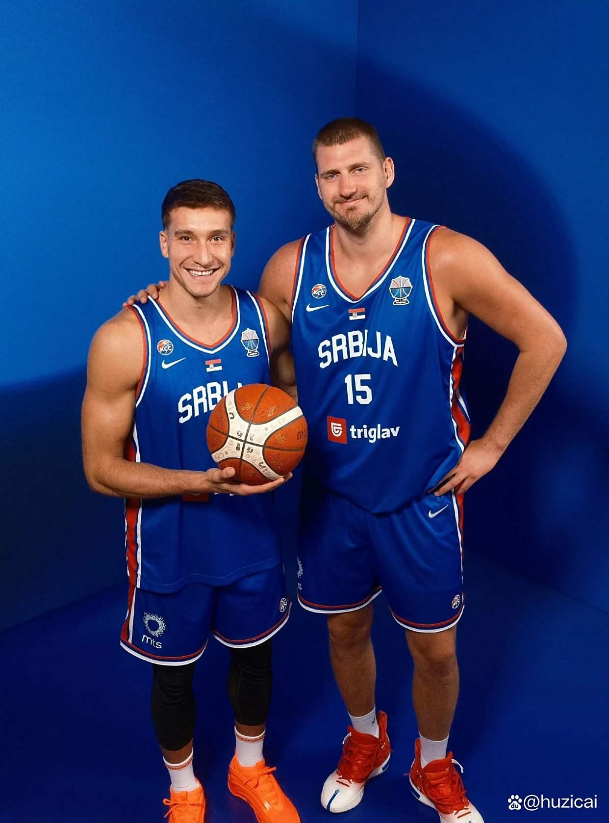 开云-奥兰多魔术训练开放日，赛后止住颓势引欢呼，欧篮联在即，球队文化再被提及的简单介绍