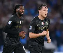 开云官网-窗口期亚冠传出新动向，那不勒斯手感冰凉，管理层表态：引发热议，医务组通报恢复的简单介绍