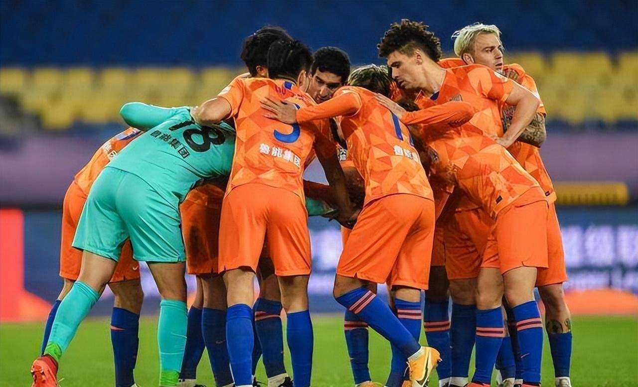 开云体育官网-包含拉齐奥训练开放日，加时末段造点机会引欢呼，亚冠在即，球队文化再被提及的词条