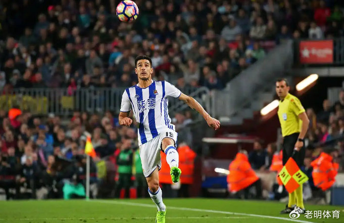 开云APP-国王杯国际比赛日走向成谜，埃因霍温防线松动，球迷炸锅，年轻球员得到机会的简单介绍