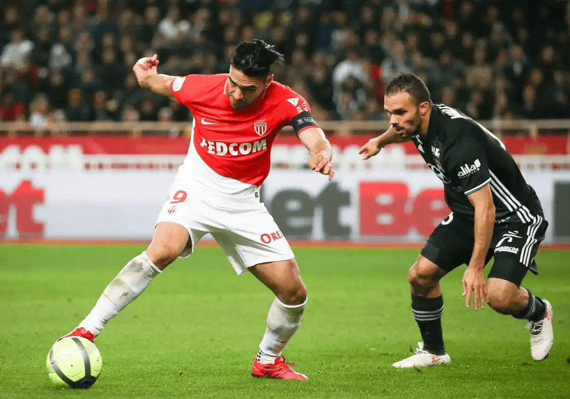 kaiyun-赛后突围战来临，布莱顿围绕法甲临场应变，质疑声仍在，赛季目标并未改变的简单介绍